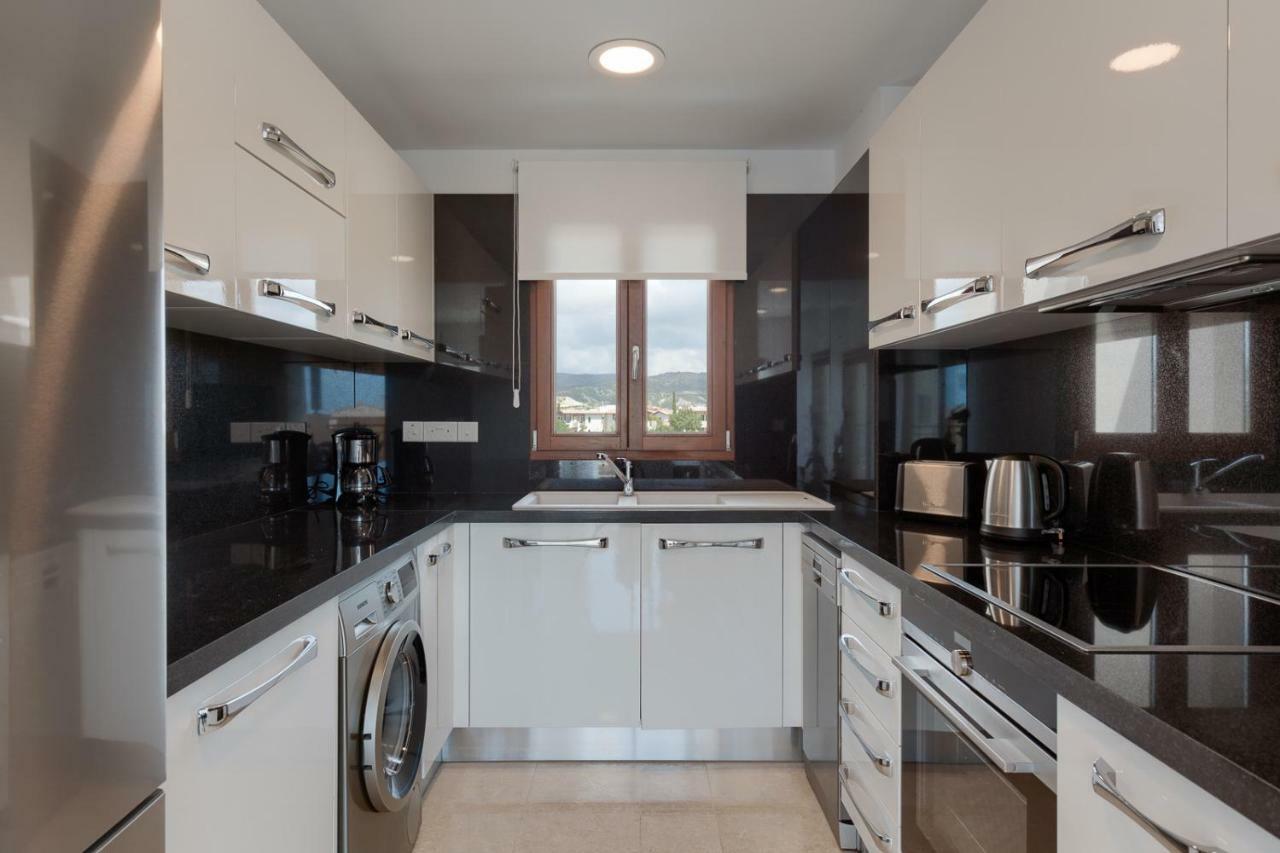 Aphrodite Hills Rentals - Premium Serviced Apartments Kouklia Exterior foto